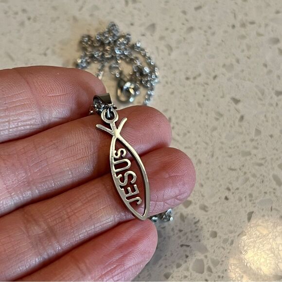 Stainless Steel Necklace Pendant In Fish Shape With Jesus Engraving - Picture 2 of 7